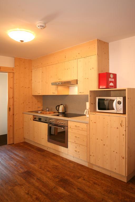 Hotel Silbertal - Almhuetten Sölden Quarto foto
